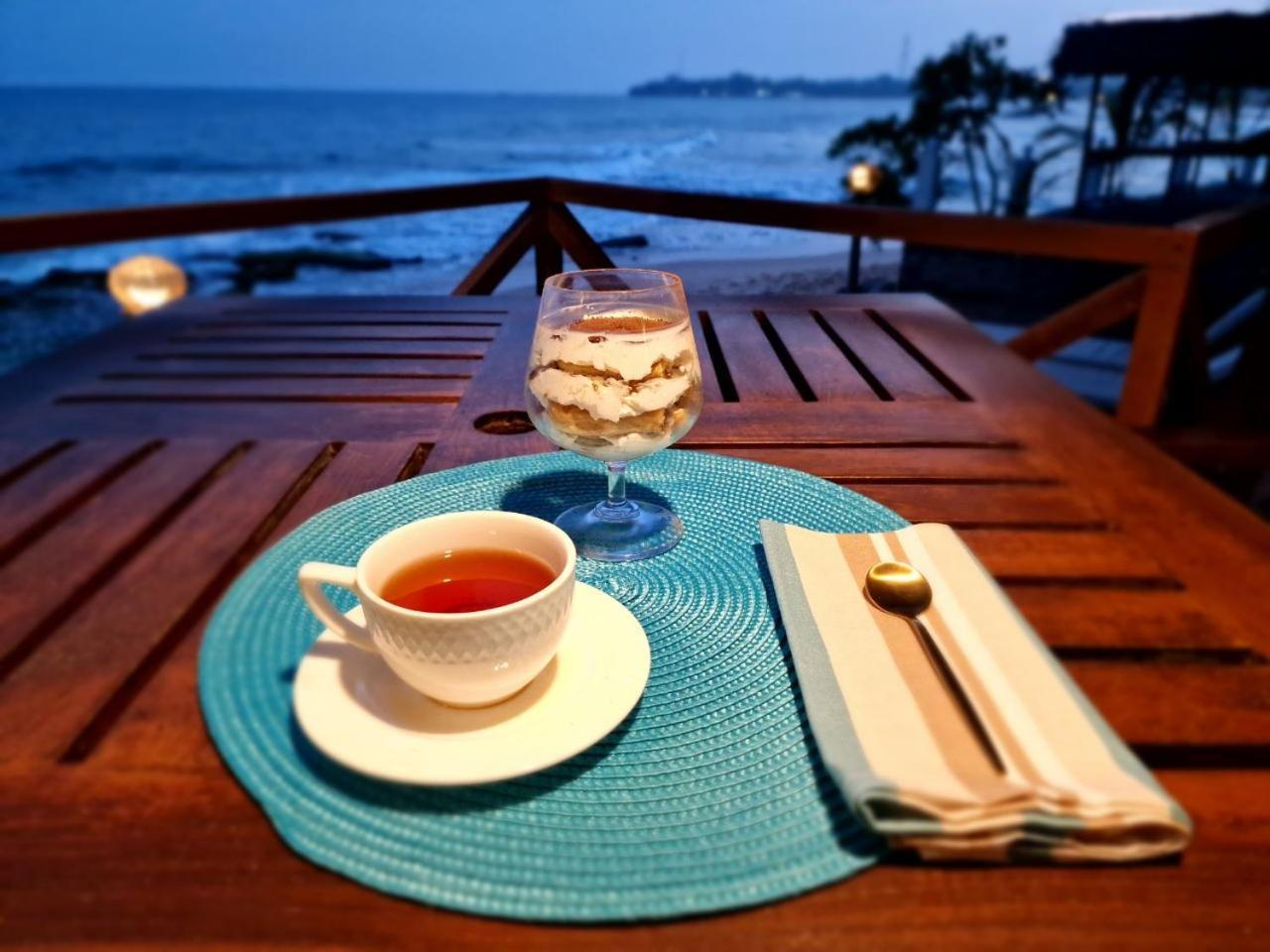 Panorama Beach Hotel Tangalle Exterior photo