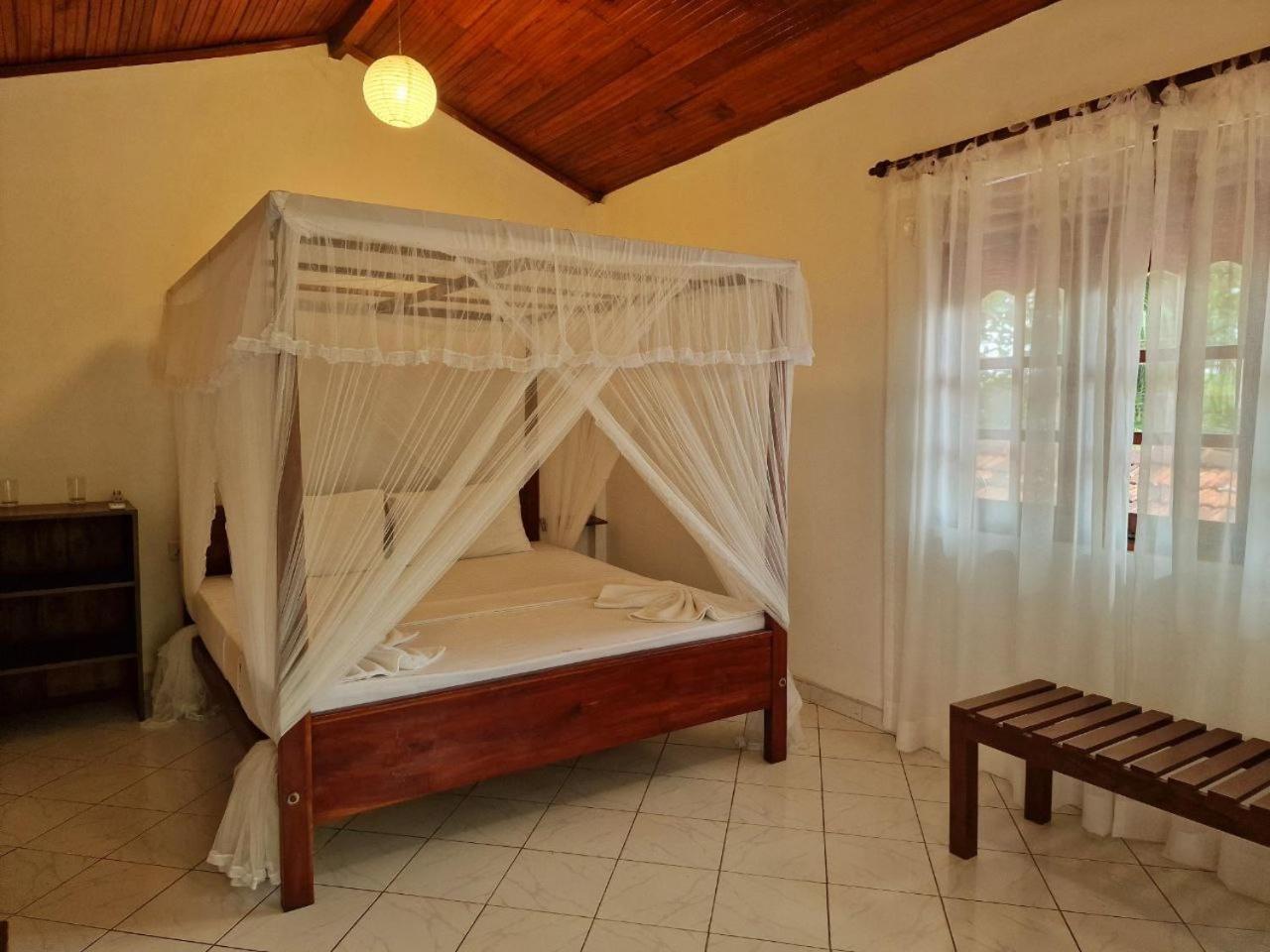 Panorama Beach Hotel Tangalle Exterior photo